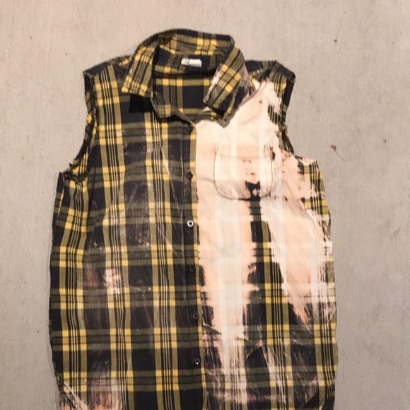 Custom-made items by aspiring artists - Picture 7 of 12